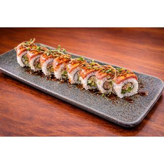 102. Atún Flameado Roll Uramaki (8 Uds.)