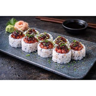 109. Maguro Tartar Uramaki (8 Uds.)