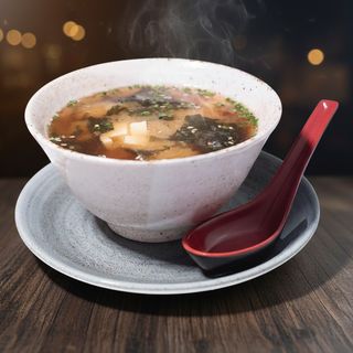 3. Wakame No Miso Shiru(汤)