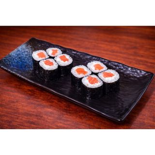47. Salmón Y Queso Maki (8 Uds.)