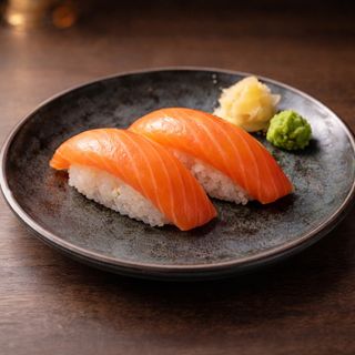 61. Nigiri De Salmón (2 Uds.)