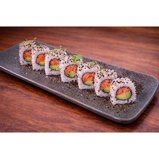 81. Uramaki De Salmón Y Aguacate (8 Uds.)
