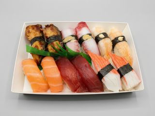 Nigiri feast 12 uds
