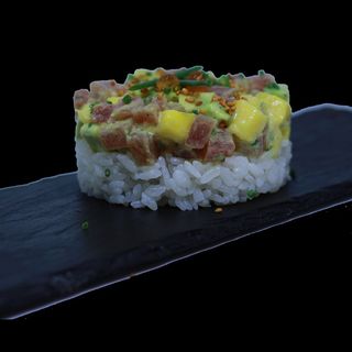 Tartare de Atun con arroz