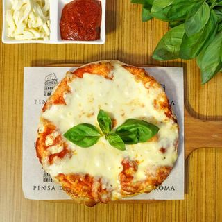 PINSA MARGHERITA