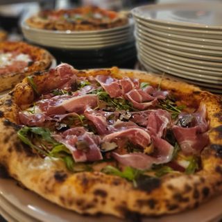 Pizza Gourmet La Ibèrica (33 Cm.)