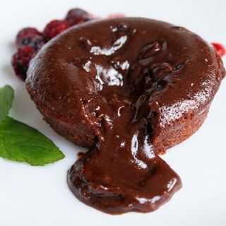 Coulant de chocolate con helado