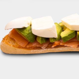 1/2 tostada York, tomate y aceite