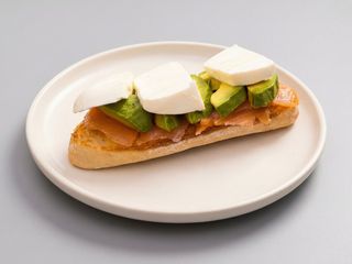 1/2 tostada con aceite