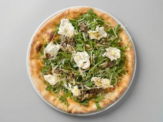 Pizza Porcini y Grana (33 cm)