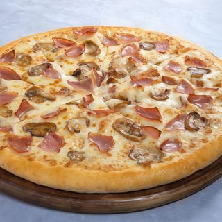 10 Pizza Parsto (Mediana)