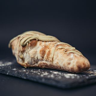 Calzone Pistacho