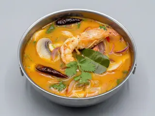 Tom Yam (versión delivery/take away)