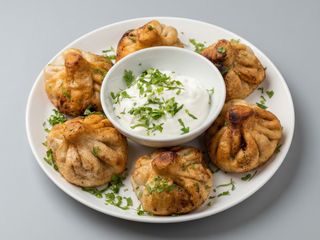 Khinkali Asado (6 uds.) con salsa blanco