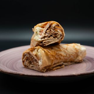 Shawarma Pollo y Verduras (Mediana) 