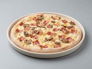 Pizza Carbonara (Mediana)