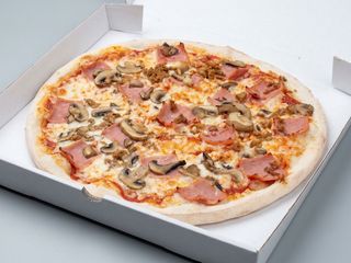 Pizza 4 Estaciones (Familiar)