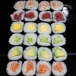 108.Maki variado (24u)