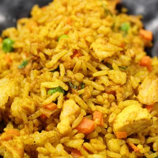 12.Yakimeshi de pollo al Curry