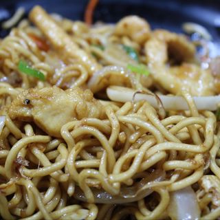 22.Yakisoba de Pollo