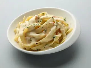 Tagliatelle Fresco a la Carbonara (4 RACIONES)