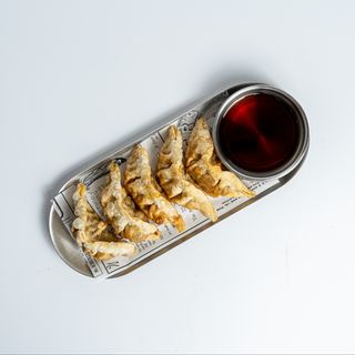 2. 만두 Mandu de Pollo  (5Uds.)