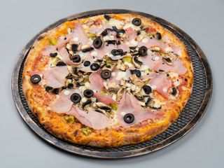 Pizza De Jamón Con Champiñones Y Oliva Negra (36 Cm.)