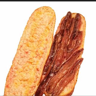 BOCADILLO DE ANCHOAS CON TOMATE