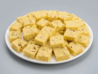 Barfi  3uds