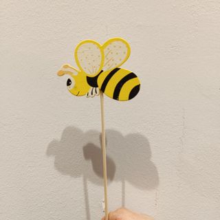 Pick abeja amarilla