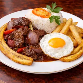 Lomo saltado a lo pobre