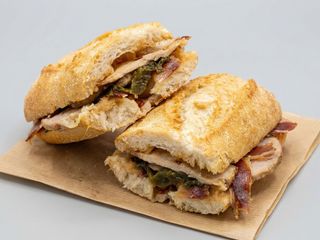 Serranito ( Llom, Pernil, Pebrot )