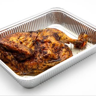 Medio pollo al carbon