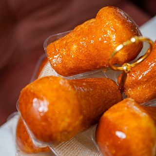 Babà Napoletano