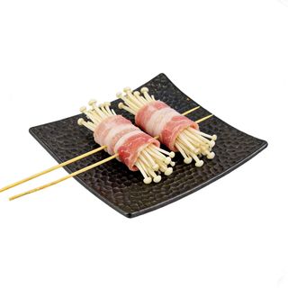 Roll de Panceta con Enoki