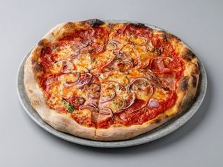 Pizza Tonno E Cipolla