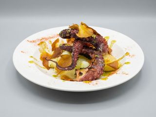 Rejos De Pulpo Al Grill