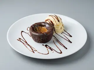 Coulant de chocolate relleno de Baileys