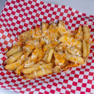 Patatas fritas con queso
