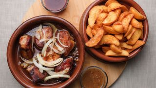 Mtsvadi Con Patatas