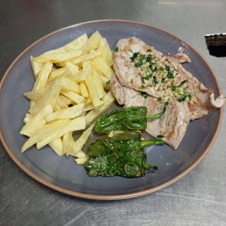 Solomillo con ajo y perejil