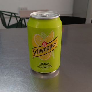 Schweppes de limón
