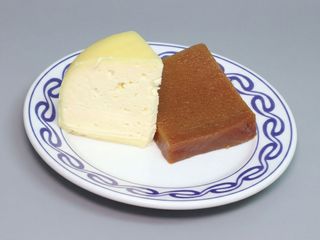 Queso con membrillo