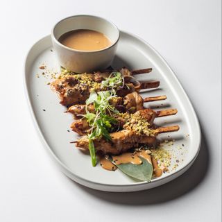 CHICKEN SATAY