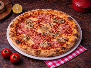 Prosciutto e Funghi (33cm)