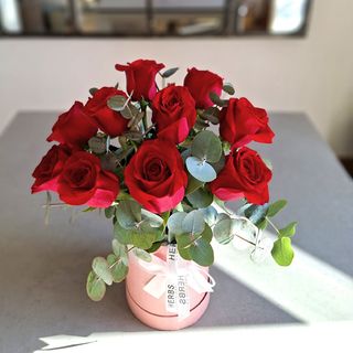 ARREGLO DE ROSAS ROJAS “VENECIA”