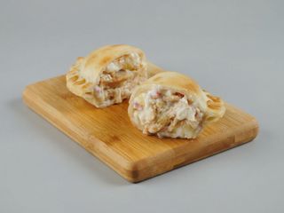 Empanada De Pollo Carbonara