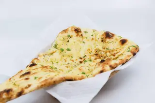Garlic And Coriander Naan
