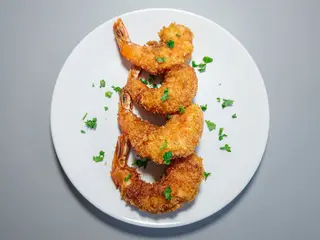 7. Langostinos Fritos Crujientes  Crispy King Prawns