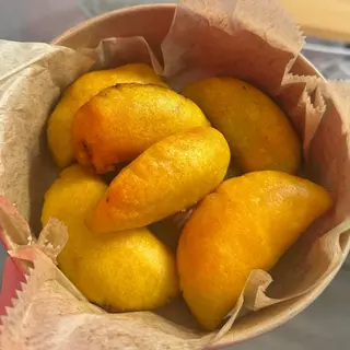 Mini Empanadas (6 Uds.)